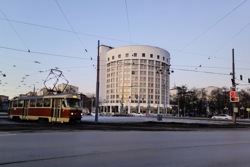 Нужна ли выделенка для общественного транспорта в Екатеринбурге? Опрос!