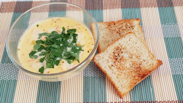 Сырный суп с копчёной курицей – кулинарный рецепт