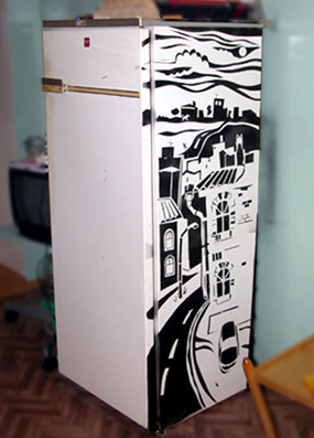 Как обновить холодильник при помощи наклеек