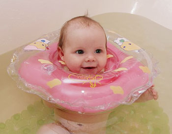 Baby Swimmer и Swimtrainer - это особенные плавательные круги для малышей