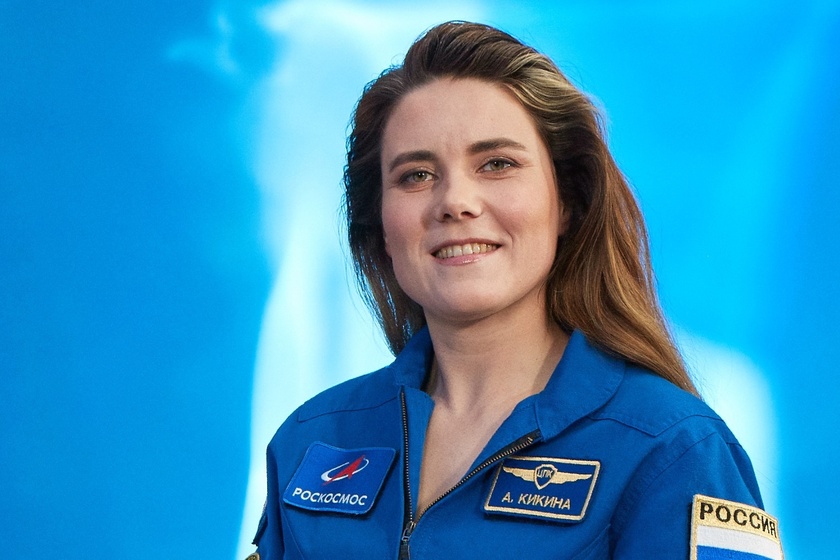 Россиянка Анна Кикина полетела в космос на американском корабле Crew Dragon
