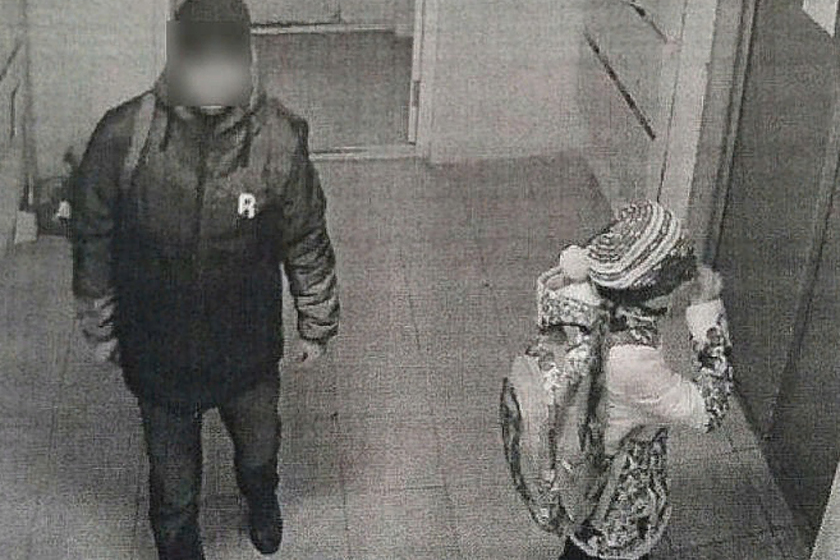 Психически нездорового мужчину, который поцеловал девочку в лифте, отправили на лечение